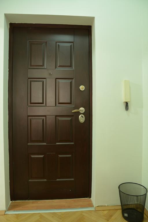 Apartment Kapishtec Скопие Стая снимка